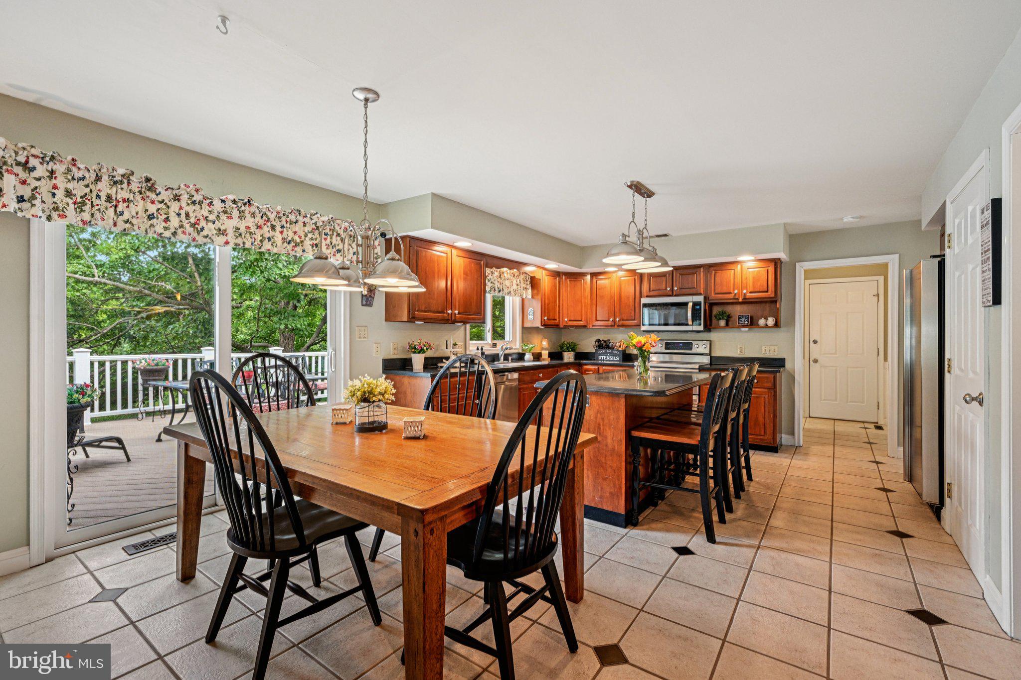 1325 Wynewood Road Orefield, PA 18069 - Photo 8 of 35 Gallery Image 8