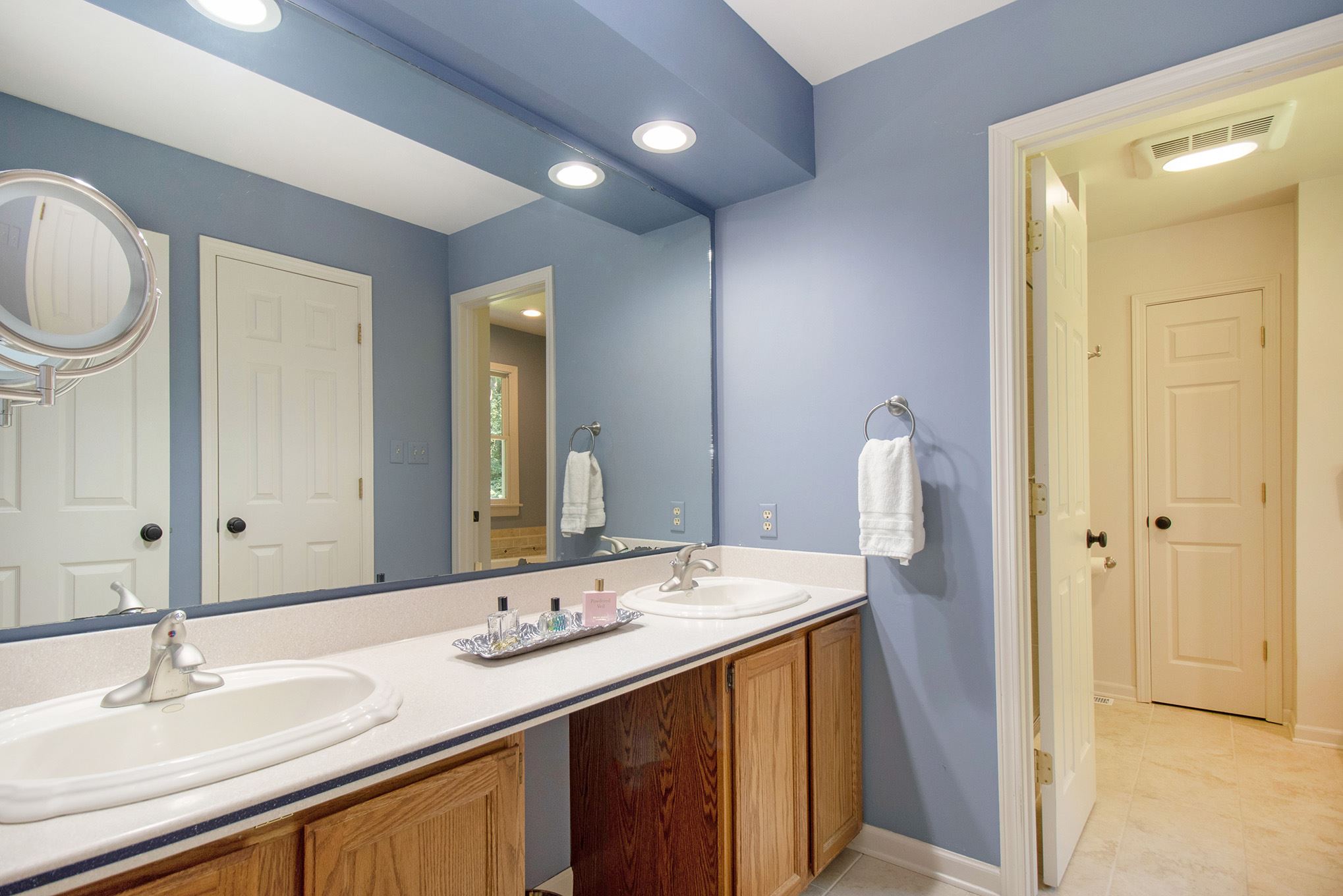 51855 Hickory Road Granger, IN 46530 - Photo 21 of 36 Gallery Image 21