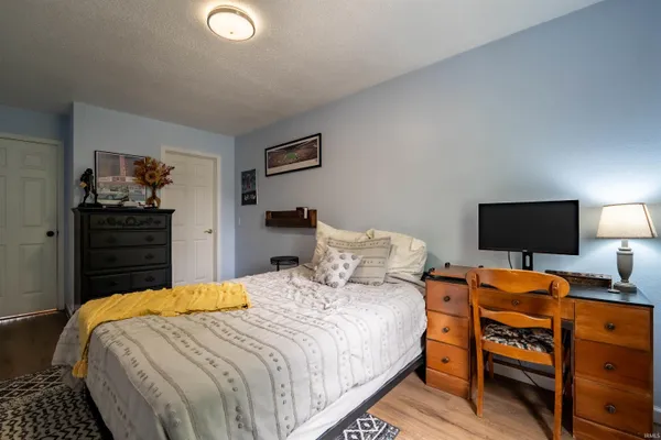 $259,900 | 940 Shore Bend Boulevard, Kokomo, IN 46902