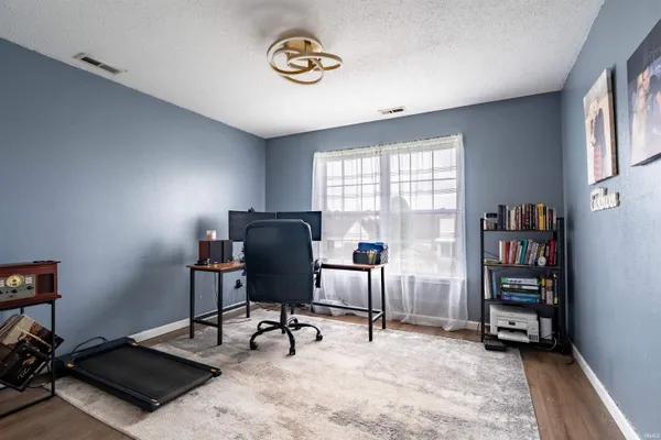 $259,900 | 940 Shore Bend Boulevard, Kokomo, IN 46902
