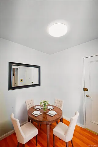 $1,800 | 770 Bronx River Road, Unit A26, Bronxville, NY 10708