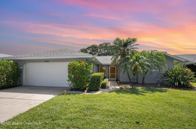 $298,900 | 1423 Independence Avenue, Melbourne, FL 32940