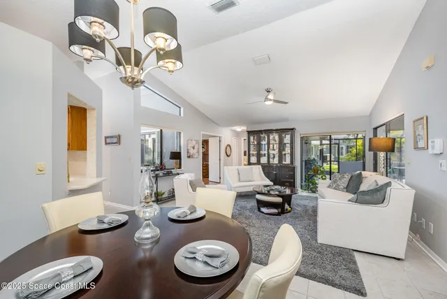 $298,900 | 1423 Independence Avenue, Melbourne, FL 32940