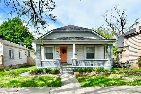 $275,000 | 142 South 5th Avenue, Beech Grove, IN 46107