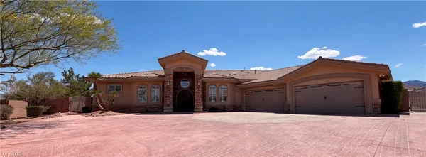 $2,000,000 | 980 Twinspur Court, Henderson, NV 89002