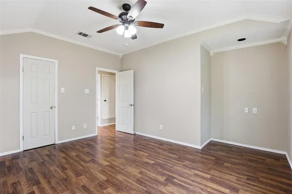 $1,695 | 108 George Street, Cleburne, TX 76031