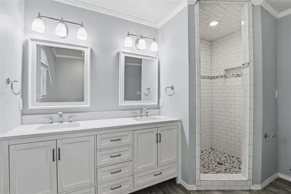 $1,695 | 108 George Street, Cleburne, TX 76031