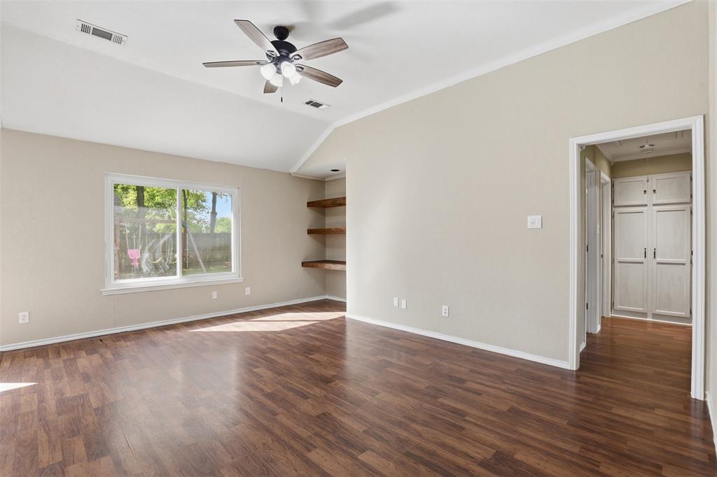 108 George Street Cleburne, TX 76031 - Photo 5 of 29