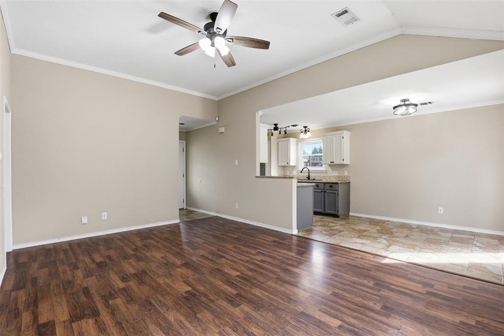 108 George Street Cleburne, TX 76031 - Photo 6 of 29