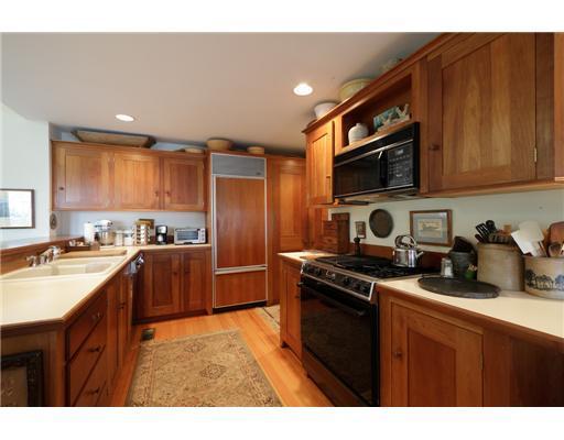 24 No Fork Road Harpswell, ME 04079 - Photo 3 of 20 Kitchen.