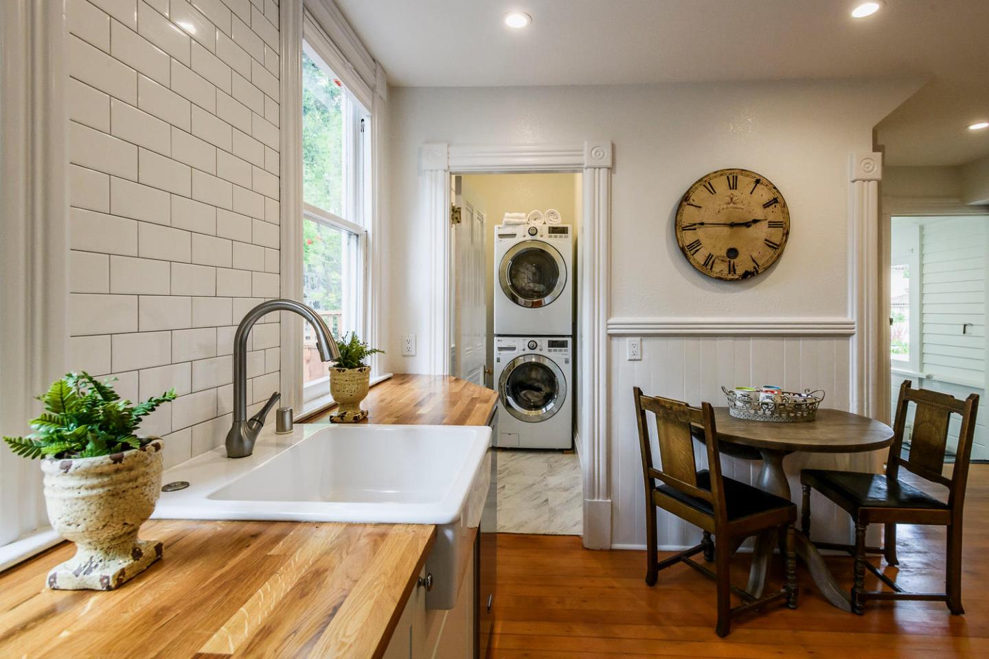 1136 Waverley Street Palo Alto, CA 94301 - Photo 13 of 28 a dining room with furniture and window