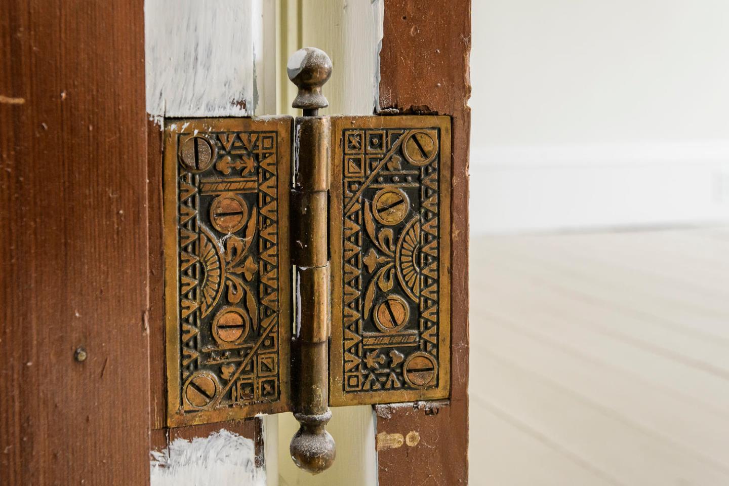 1136 Waverley Street Palo Alto, CA 94301 - Photo 26 of 28 a close up of a door