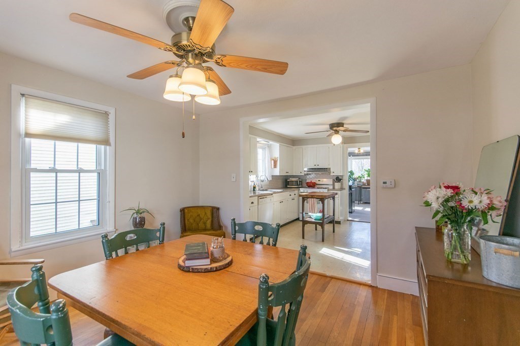 114 Appleton Street Springfield, MA 01108 - Photo 11 of 35 a dining room with furniture and window