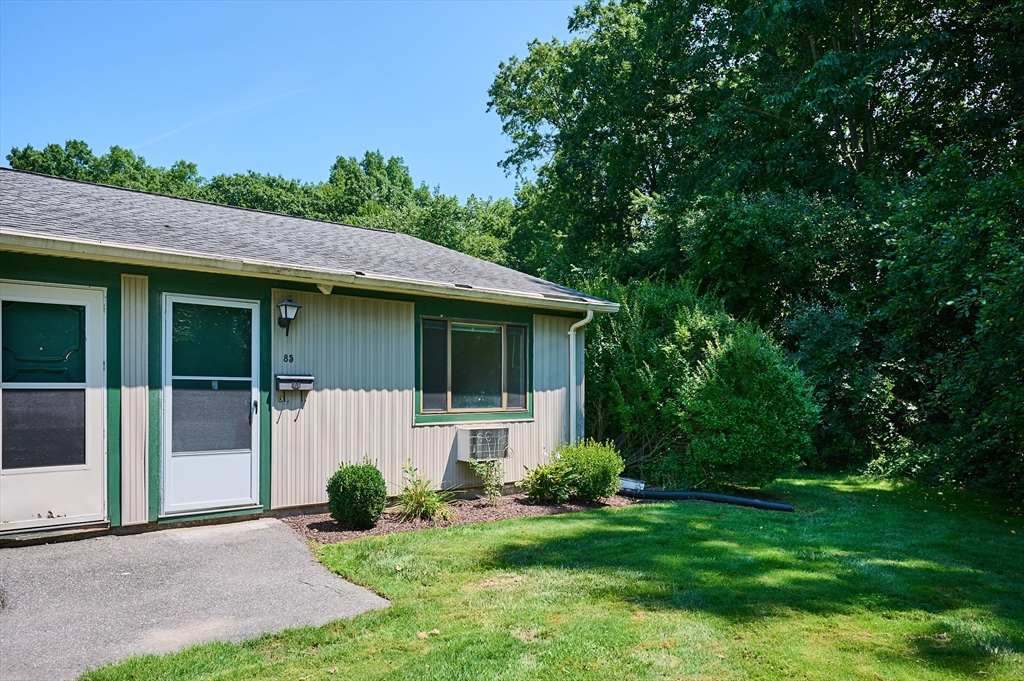 170 East Hadley Road, Unit 85 Amherst, MA 01002 - Photo 3 of 22 Gallery Image 3