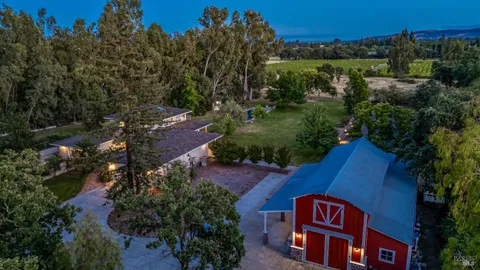 $5,300,000 | 585 Denmark Street, Sonoma, CA 95476