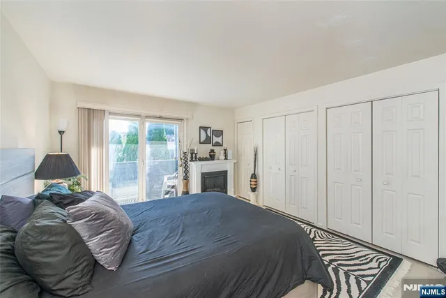 $439,999 | 5 Domessina Lane, Unit E1, Caldwell, NJ 07006