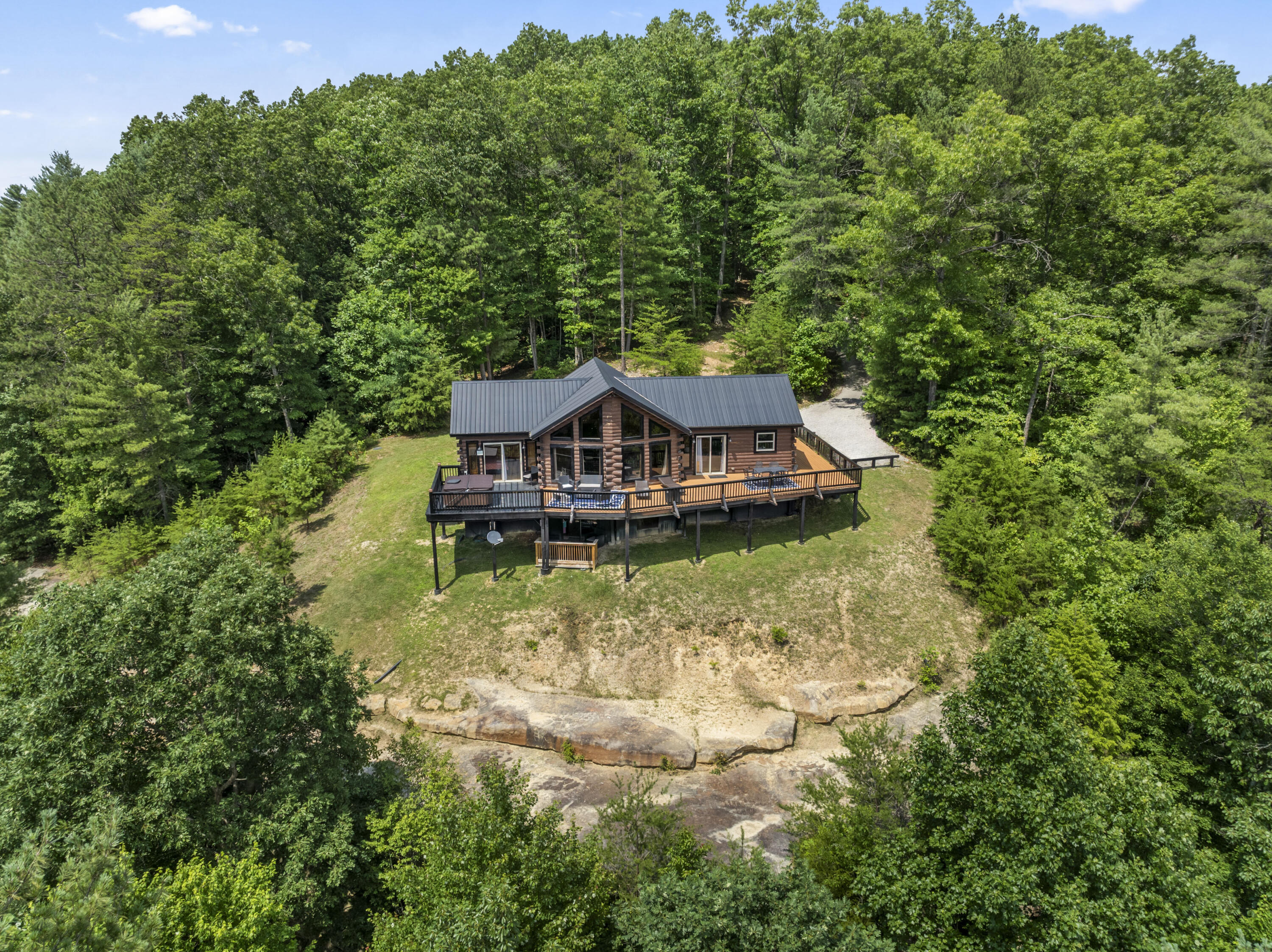 386 Eagle Ridge Road Zoe, KY 41397 - Photo 6 of 39 DJI_0291
