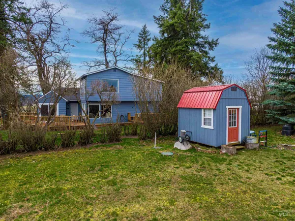 $749,000 | 2210 Trail Road, Moscow, ID 83843