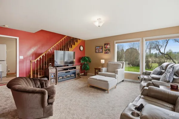 $749,000 | 2210 Trail Road, Moscow, ID 83843