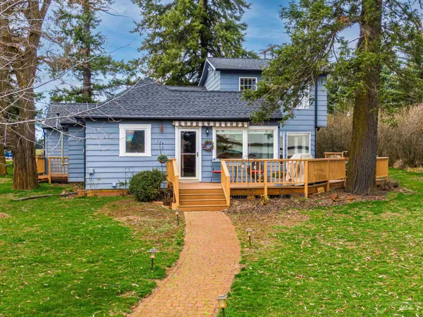 $749,000 | 2210 Trail Road, Moscow, ID 83843