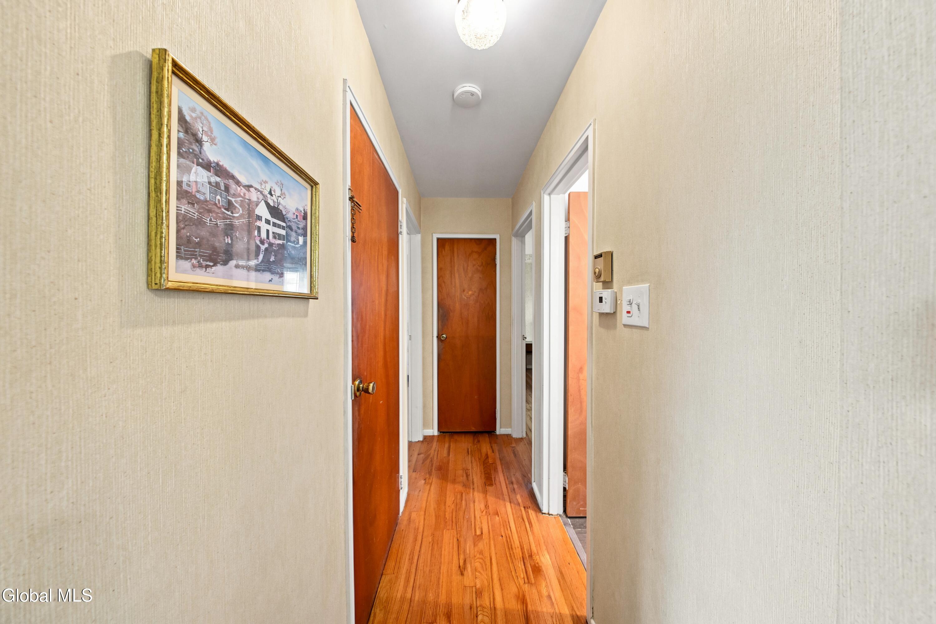 2 O'neil Street Troy, NY 12180 - Photo 11 of 34 11