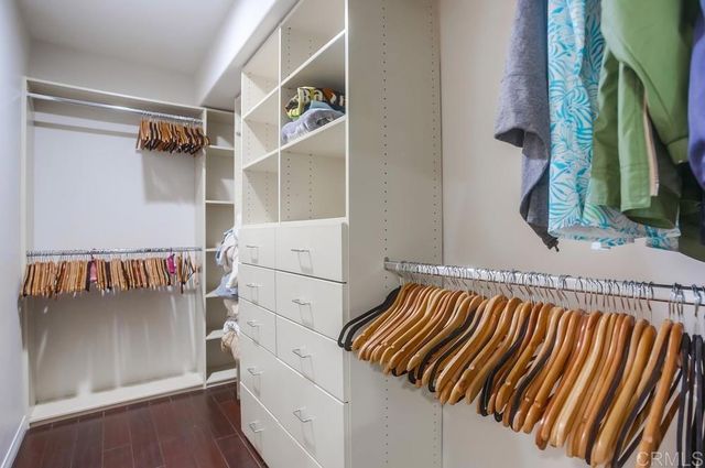 a view of walk in closet