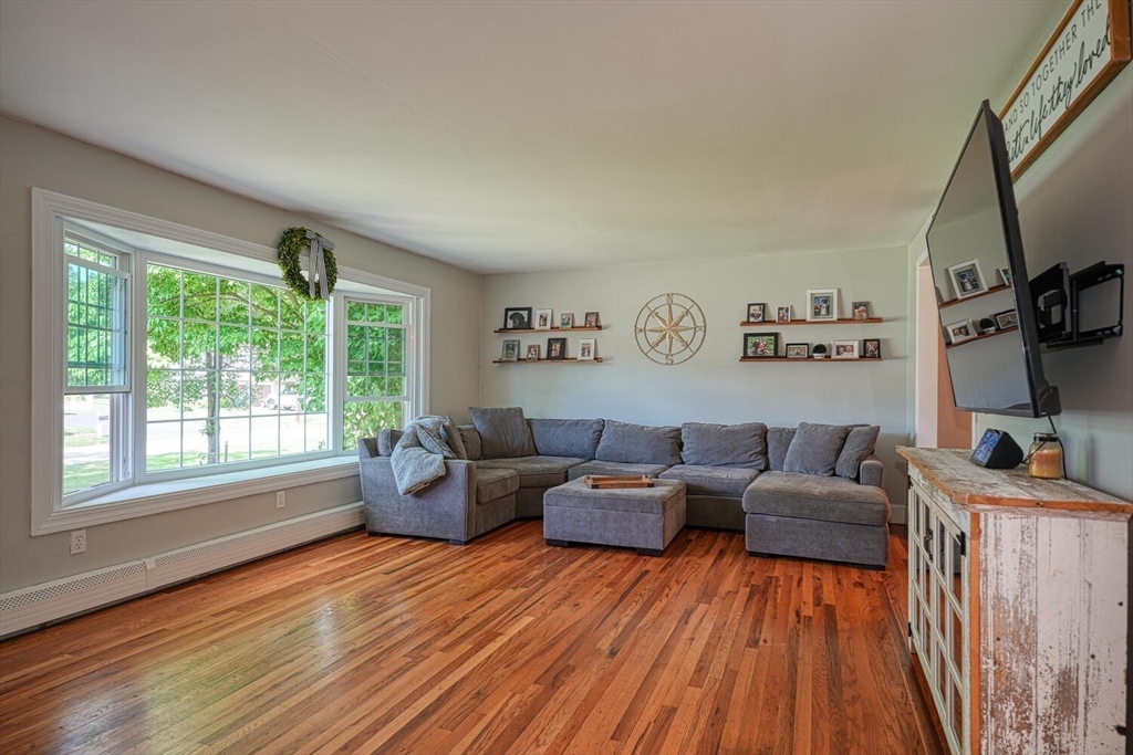 45 Temi Road Holliston, MA 01746 - Photo 5 of 23 Gallery Image 5