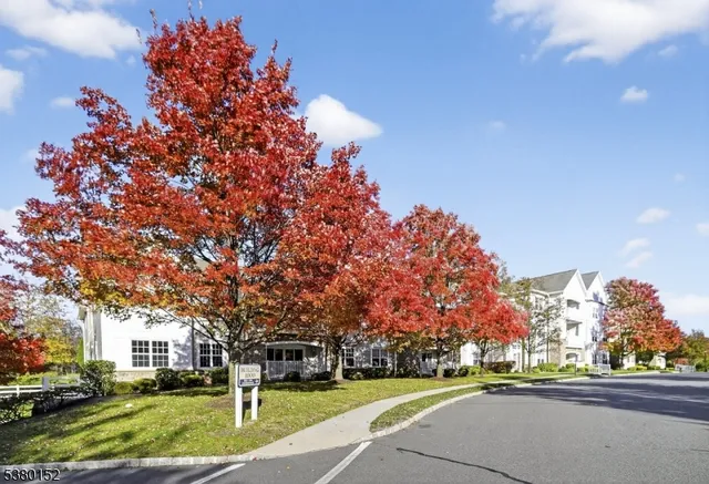 $399,000 | 1102 Conrad Way, Somerset, NJ 08873