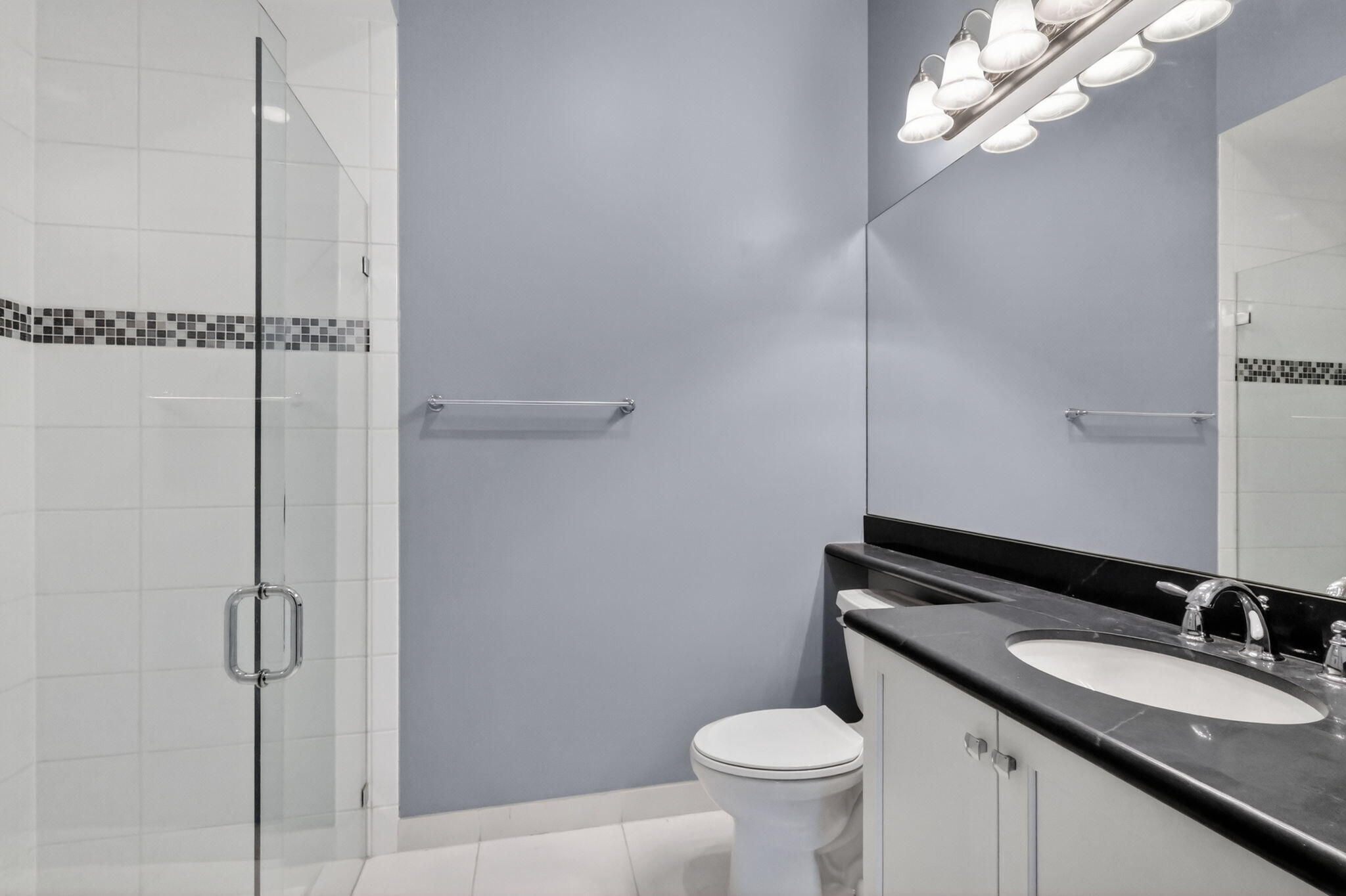 8299 Arabian Range Road Boynton Beach, FL 33473 - Photo 25 of 78 2nd Bathroom