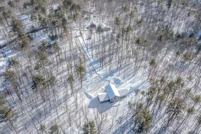 $929,000 | 36 Leavitt Lane, Strafford, NH 03884