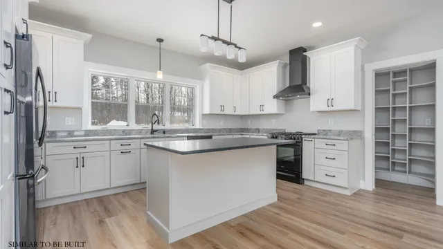 $929,000 | 36 Leavitt Lane, Strafford, NH 03884