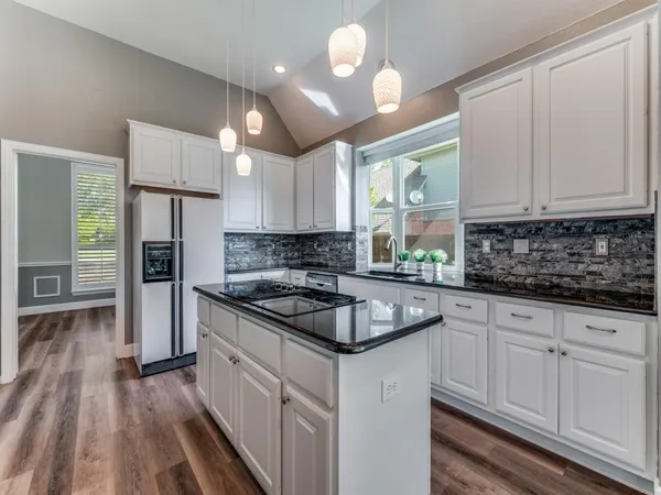 $570,000 | 2715 Creek Crossing Drive, McKinney, TX 75072