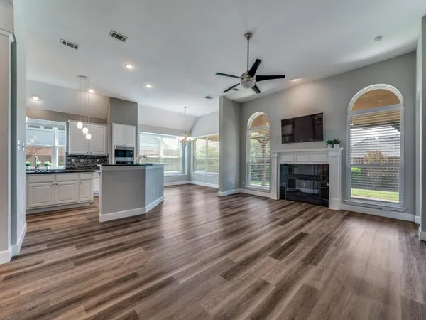 $570,000 | 2715 Creek Crossing Drive, McKinney, TX 75072