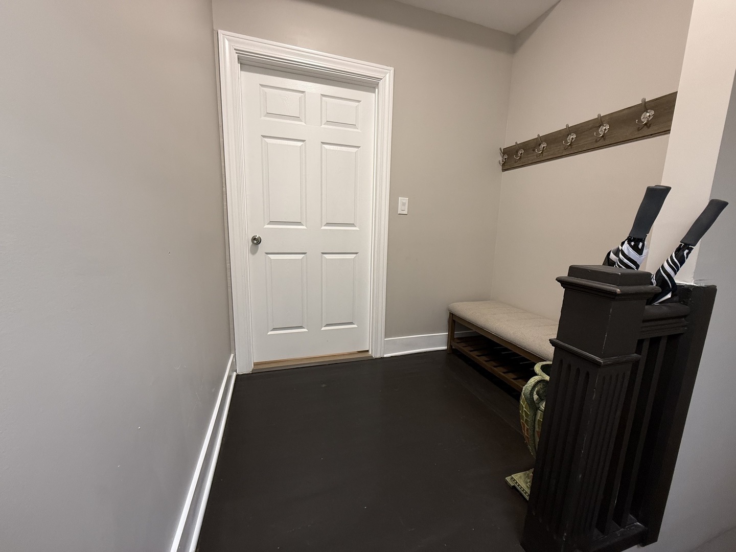 3049 North Avers Avenue, Unit 2 Chicago, IL 60618 - Photo 2 of 12