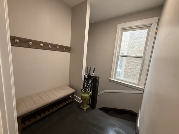 $2,975 | 3049 North Avers Avenue, Unit 2, Chicago, IL 60618