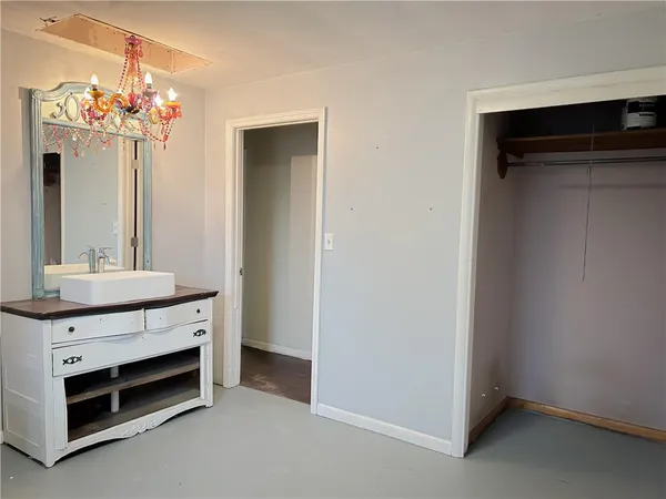 $349,900 | 421 South 1st Street, Mound City, KS 66056