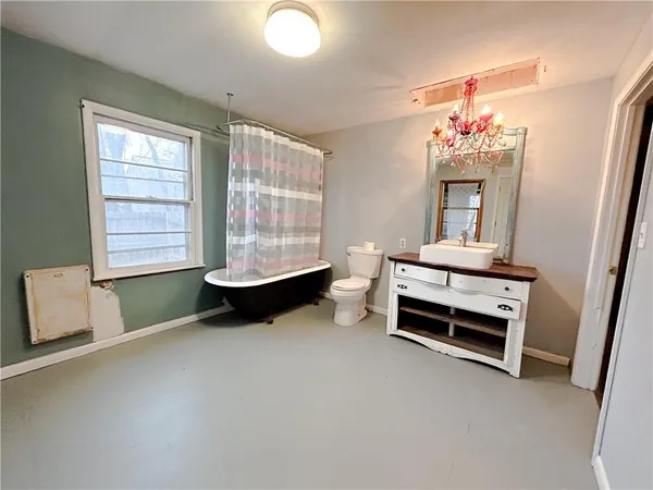 $339,900 | 421 South 1st Street, Mound City, KS 66056
