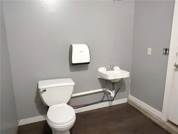 $349,900 | 421 South 1st Street, Mound City, KS 66056