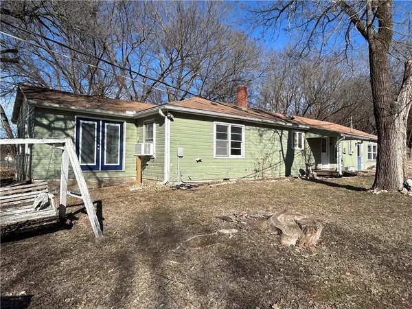 $349,900 | 421 South 1st Street, Mound City, KS 66056