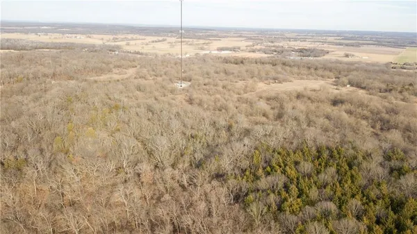 $349,900 | 421 South 1st Street, Mound City, KS 66056