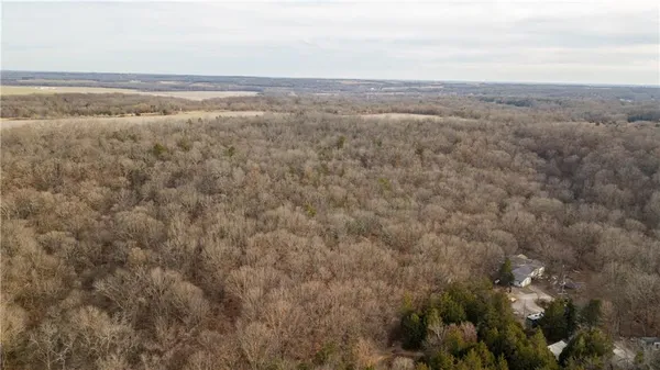 $349,900 | 421 South 1st Street, Mound City, KS 66056