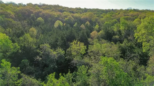 $339,900 | 421 South 1st Street, Mound City, KS 66056