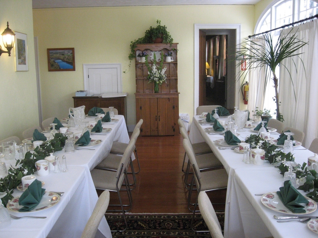 94 Main Street Northfield, MA 01360 - Photo 12 of 41