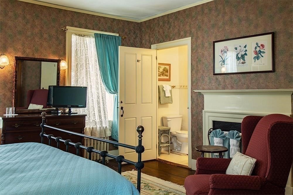 94 Main Street Northfield, MA 01360 - Photo 22 of 41