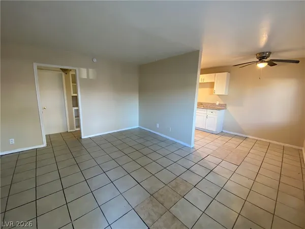 $750 | 230 West Boston Avenue, Unit 3, Las Vegas, NV 89102