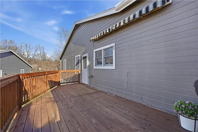 $350,000 | 6414 Northwest Revere Drive, Kansas City, MO 64151