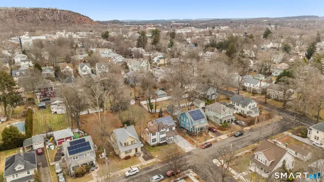 $629,900 | 21 Richmond Avenue, New Haven, CT 06515