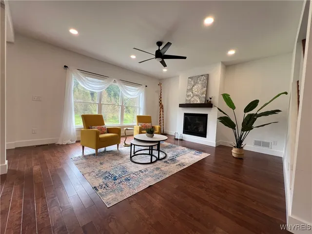 $744,000 | 11617 Parkwood Drive, Alden, NY 14004