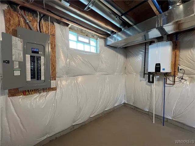 $744,000 | 11617 Parkwood Drive, Alden, NY 14004