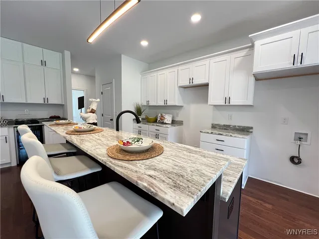 $744,000 | 11617 Parkwood Drive, Alden, NY 14004